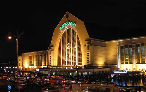 L`Ukraine bannit le russe de ses gares ferroviaires  