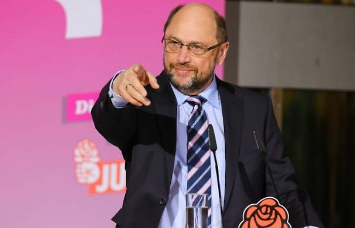 Schulz will bis zu 48 Monate ALG zahlen
