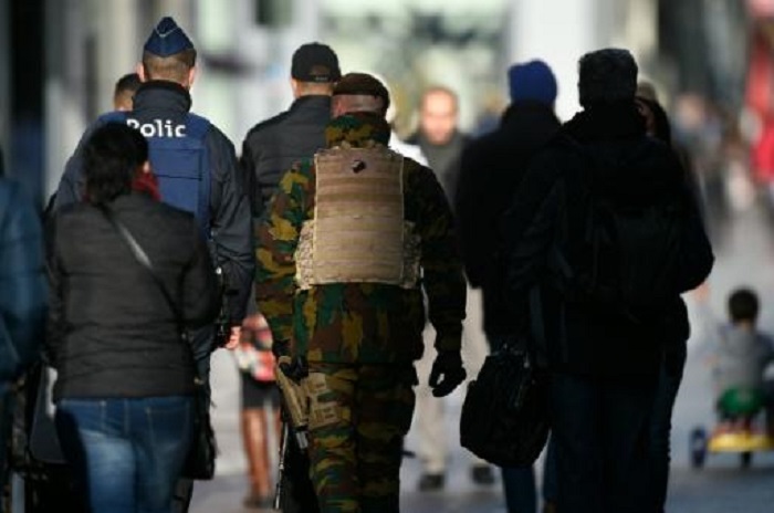 Höchste Terrorwarnstufe für Brüssel bleibt bestehen