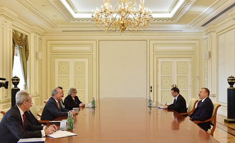 Azerbaijani President receives Lord Mayor of London