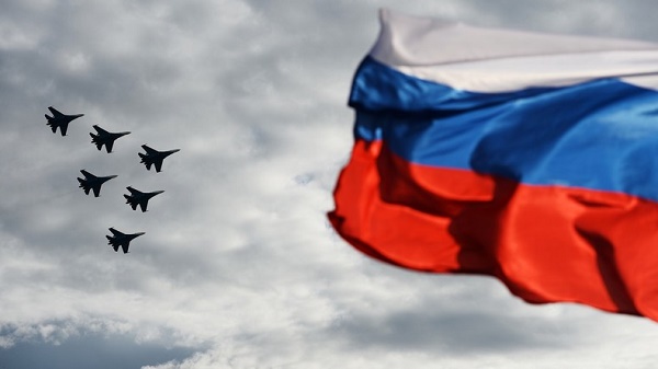 Des athlètes russes visitent la base aérienne de Moscou en Syrie