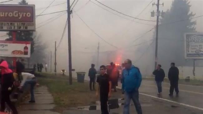 Nine people reportedly die as plane crashes into building in Ohio