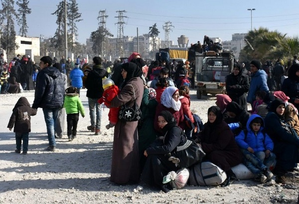 Syrie: plus de 10.000 civils ont fui Alep en 24 heures