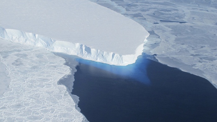 NASA annonce que l’Antarctique gagne plus de glace qu’elle n’en perd