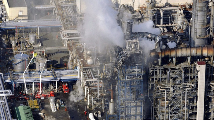 Explosion dans une usine de produits chimiques de Mitsubishi au Japon VIDEO  