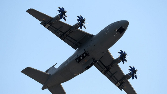  Un avion cargo avec des Russes à son bord s`écrase au Soudan du Sud,41 morts. Renouvelé