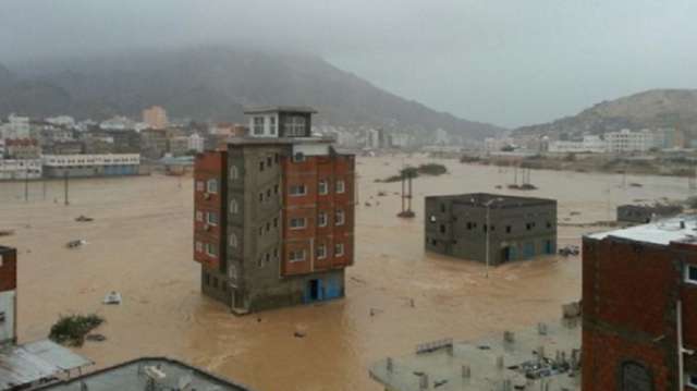 Le cyclone Chapala frappe le Yémen et surprend Al-Qaïda PHOTOS
