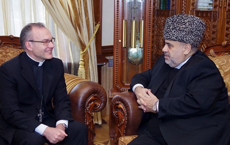 Allahshukur Pashazade sends letter to Pope Francis
