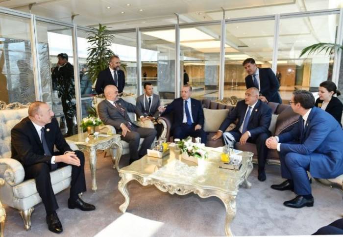 Entretien du président azerbaïdjanais avec les chefs d’Etat et de gouvernement participant au Congrès mondial du pétrole