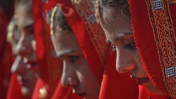 Au Pakistan, une loi pour pénaliser les mariages des enfants interdite par les autorités religieuses