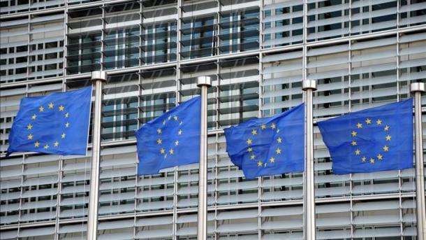 Une politique migratoire moins coûteuse que l`abandon de Schengen
