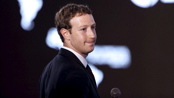 Zuckerberg contraint de se justifier face à la polémique causée par un collaborateur sur l`Inde