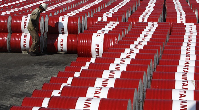 Venezuela, Qatar, Saudi Arabia, Russia to meet to stabilize oil market