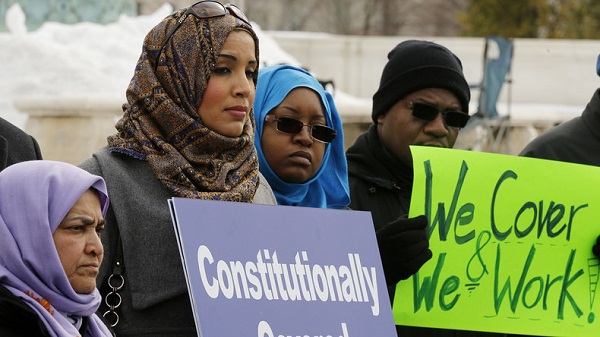 Le port du hijab qualifié de «terrorisme passif» par l`armée américaine