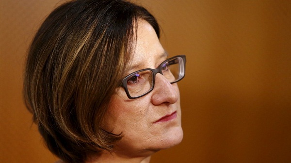 La Grèce refuse d`accueillir la ministre autrichienne de l`Intérieur