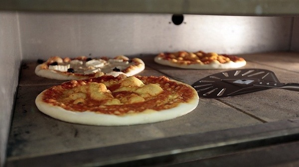 Italie: La pizza napolitaine officiellement candidate au patrimoine de l’Unesco
