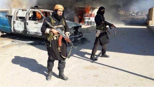 Daesh passe au plan B, la Libye