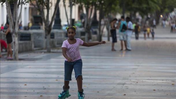 Royaume-Uni: Trois enfants sur quatre passent moins de temps dehors que les prisonniers