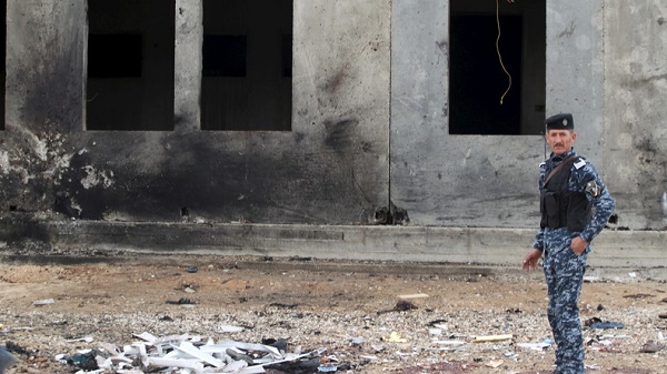 Irak: trois attentats-suicides font dix victimes et plus de quarante blessés