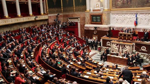 France: troisième prolongation de l`état d`urgence