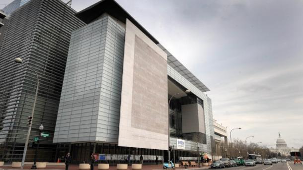 Les victimes de Charlie Hebdo honorées au musée de la presse de Washington