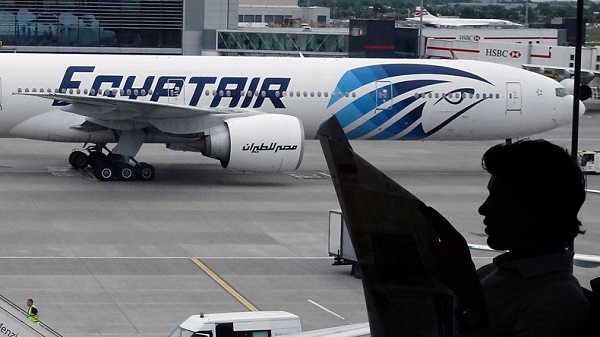 Un vol EgyptAir atterrit en urgence après une fausse alerte à la bombe