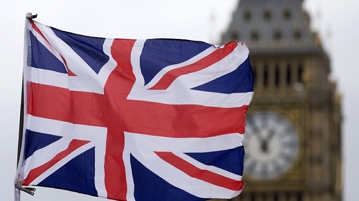 Brexit : un sondage donne le maintien dans l`UE en tête à 52%