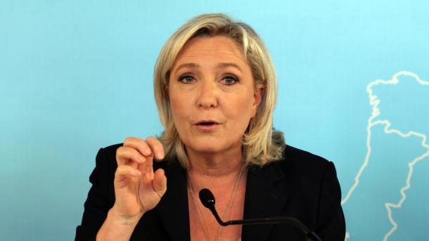 Marine Le Pen: L’UE est morte mais elle ne le sait pas encore