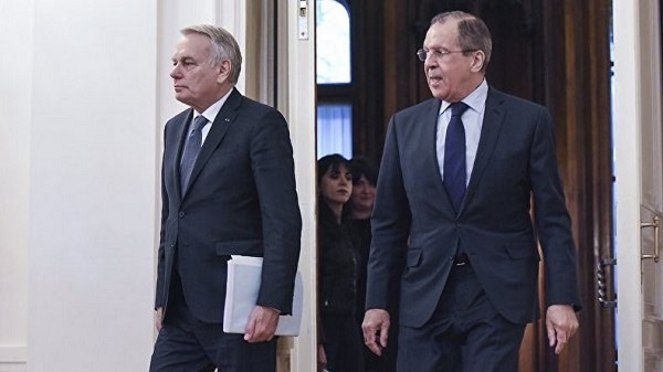 Lavrov et Jean-Marc Ayrault se rencontrent à Paris