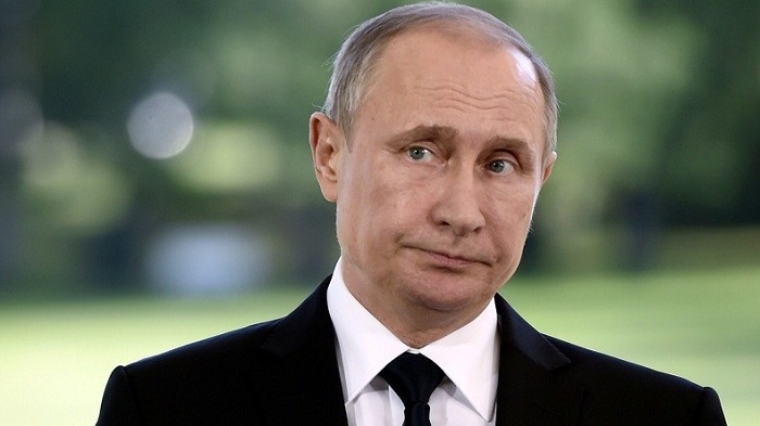 Vladimir Poutine promet des réactions de la Russie si la Finlande rejoint l`OTAN