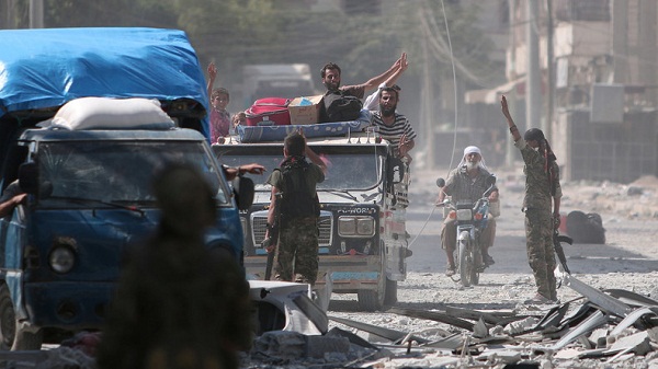 Syrie : des milliers d`habitants de la ville de Manbij reviennent après le départ de Daesh