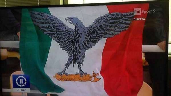 JO 2016 : un drapeau fasciste italien dans le public pendant les hymnes nationaux