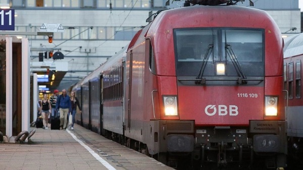 Autriche : au moins deux blessés lors d`une attaque au couteau dans un train