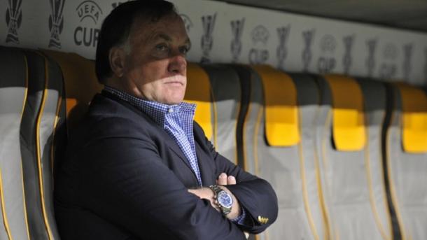 Advocaat nouvel entraîneur de Fenerbahçe