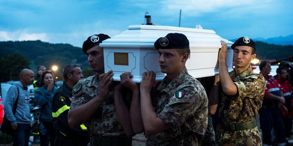 Séisme en Italie - Le bilan atteint 294 victimes