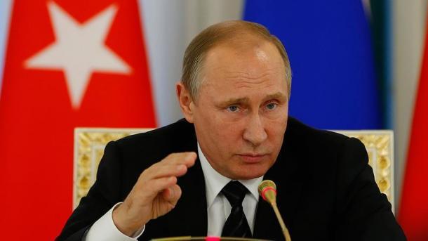 Le Qatar et la Russie signent un accord de coopération militaire