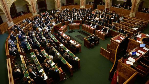 Le parlement hongrois rejette le projet de loi sur les assertions arméniennes