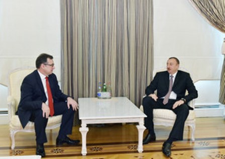 İlham Əliyev səfiri qəbul edib