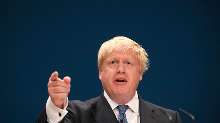 El ministro de Exteriores británico sugiere “volver a estudiar“ una intervención militar en Siria