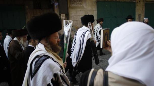 Jérusalem : Intrusion de dizaines de colons israéliens dans la Mosquée Al-Aqsa