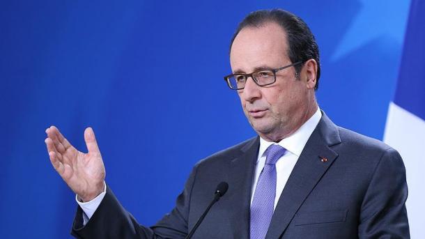 Hollande: Je veux prolonger l`état d`urgence jusqu`à la présidentielle