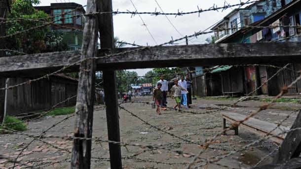 Myanmar : L’ONU demande une enquête sur les « massacres et viols » de musulmans d’Arakan