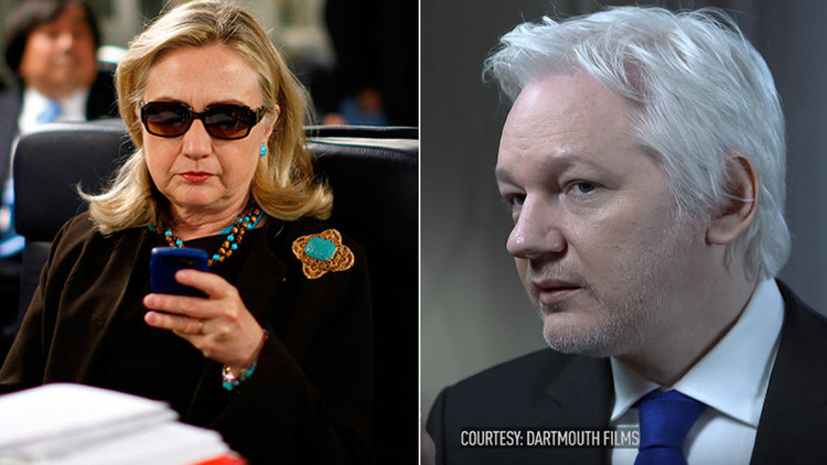 Assange: “Hillary Clinton fue la figura clave en la destrucción del Estado de Libia“