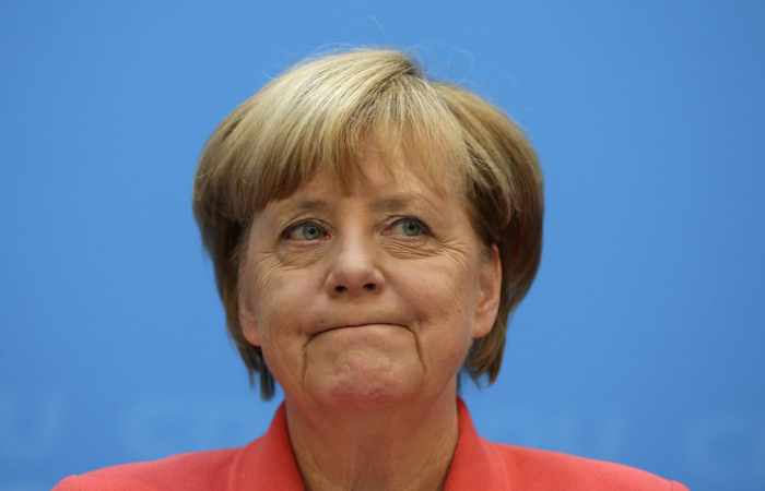 Allemagne: Merkel en tête d'un sondage