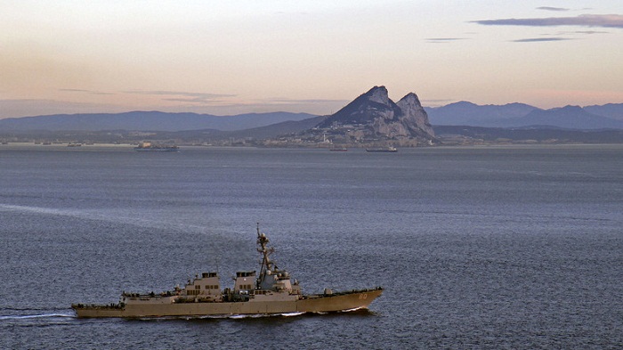 La Royal Navy ouvre le feu sur un vaisseau océanographique espagnol à Gibraltar