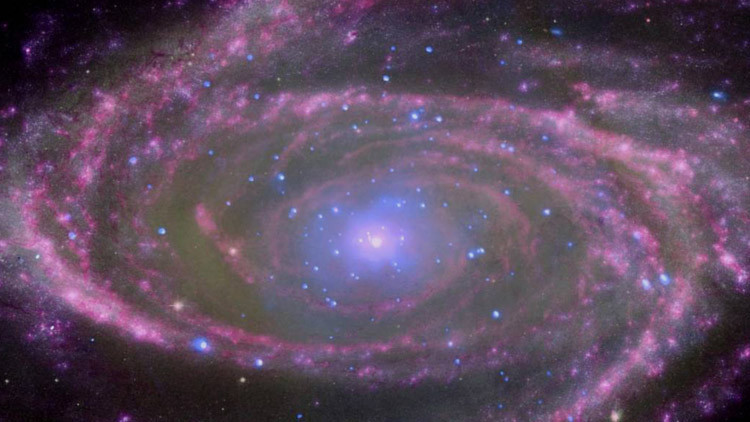 La NASA muestra qué le ocurre a una galaxia cuando es devorada por un agujero negro