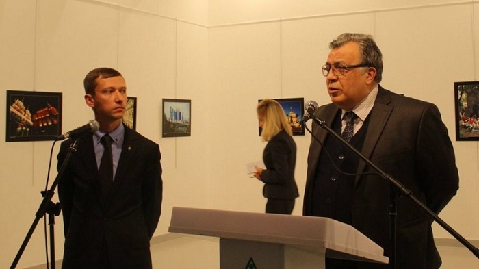 La communauté internationale condamne l`attentat contre l`ambassadeur de Russie en Turquie