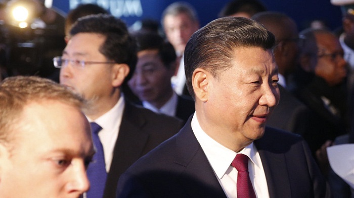 Le président chinois Xi Jinping pour la première fois au forum de Davos - VIDEO