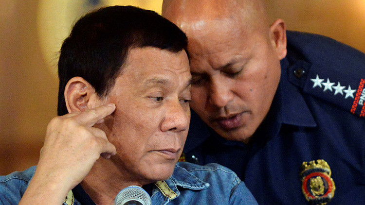 La Policía filipina suspende su operativo antidrogas y declara la guerra a los policías “canallas“