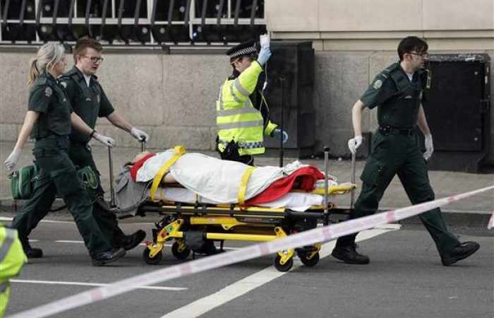 Londonda terror: Ölən və yaralılar var -  FOTOLAR+VİDEO (Yenilənib)